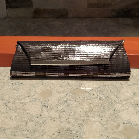 Silver/ Pewter Hard-shell Evening Clutch - Picture 1 of 5
